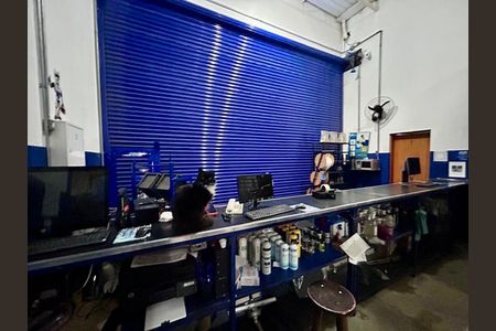 Casa à venda com 325m², 2 quartos e 2 vagasEspaço Salão