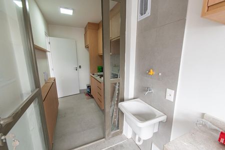 Apartamento à venda com 65m², 2 quartos e 1 vagaÁrea de serviço