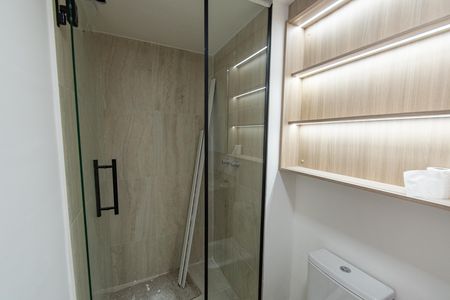 Apartamento à venda com 65m², 2 quartos e 1 vagaBanheiro da suíte