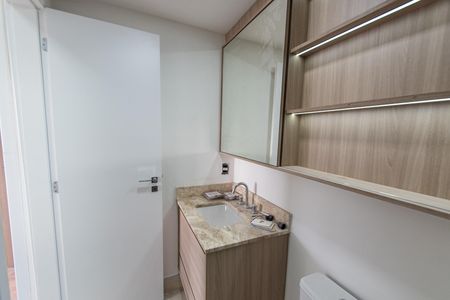 Apartamento à venda com 65m², 2 quartos e 1 vagaBanheiro Social