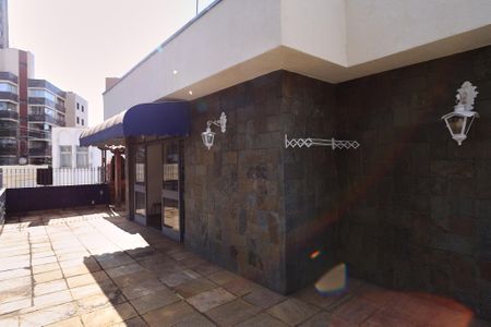 Apartamento à venda com 240m², 4 quartos e 2 vagas Apartamento à venda com 240m², 4 quartos e 2 vagasCobertura