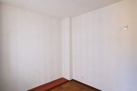 Apartamento à venda com 240m², 4 quartos e 2 vagas Apartamento à venda com 240m², 4 quartos e 2 vagasQuarto 2