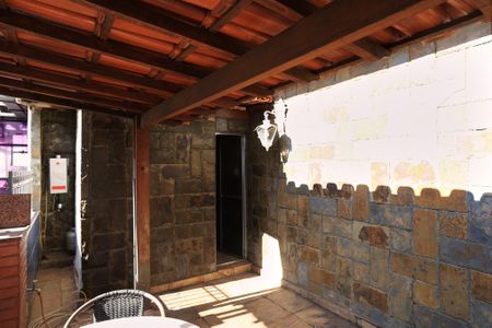 Apartamento à venda com 240m², 4 quartos e 2 vagas Apartamento à venda com 240m², 4 quartos e 2 vagasChurrasqueira