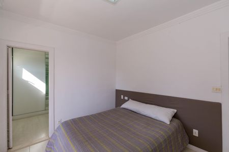 Casa para alugar com 220m², 3 quartos e 6 vagasQuarto 2