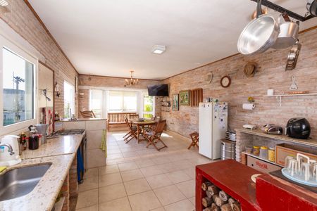 Casa para alugar com 220m², 3 quartos e 6 vagasÁrea comum