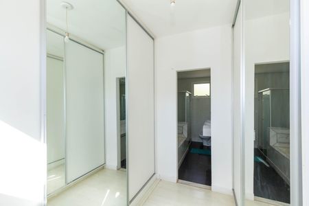 Casa para alugar com 220m², 3 quartos e 6 vagasCloset do quarto 2