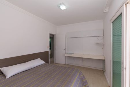 Casa para alugar com 220m², 3 quartos e 6 vagasQuarto 2