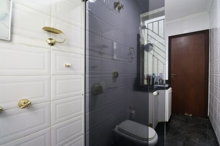 Casa à venda com 251m², 3 quartos e 3 vagasBanheiro Social