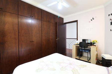 Casa à venda com 251m², 3 quartos e 3 vagasQuarto 1