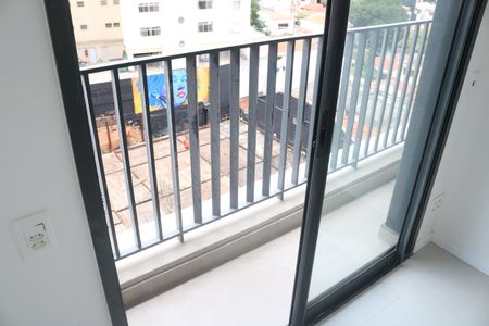 Varanda de kitnet/studio à venda com 1 quarto, 38m² em Jardim Vera Cruz, São Paulo