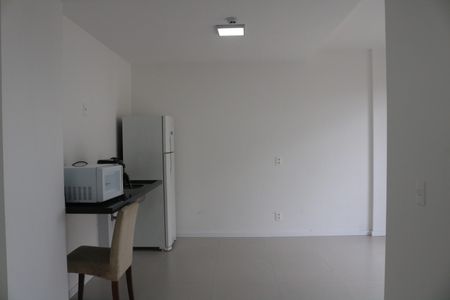 Sala e Cozinha Integrada de kitnet/studio à venda com 1 quarto, 38m² em Jardim Vera Cruz, São Paulo