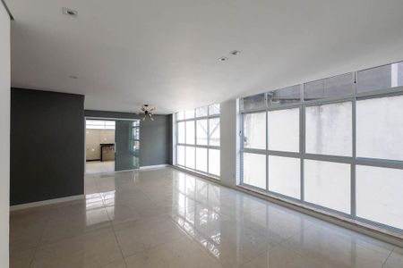 Apartamento à venda com 123m², 3 quartos e 1 vagaSala