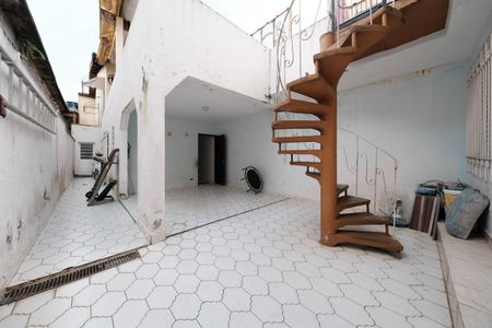Casa à venda com 262m², 6 quartos e 2 vagasÁrea externa