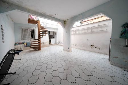 Casa à venda com 262m², 6 quartos e 2 vagasÁrea externa
