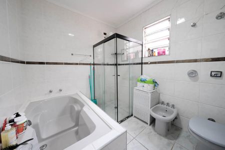 Casa à venda com 262m², 6 quartos e 2 vagasSuíte