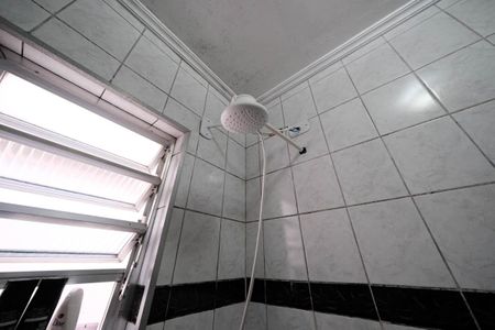 Casa à venda com 262m², 6 quartos e 2 vagasBanheiro 2
