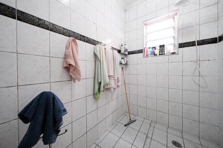 Casa à venda com 262m², 6 quartos e 2 vagasBanheiro 2