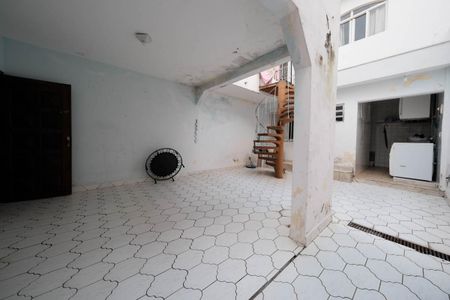 Casa à venda com 262m², 6 quartos e 2 vagasÁrea externa