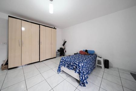 Casa à venda com 262m², 6 quartos e 2 vagasSuíte