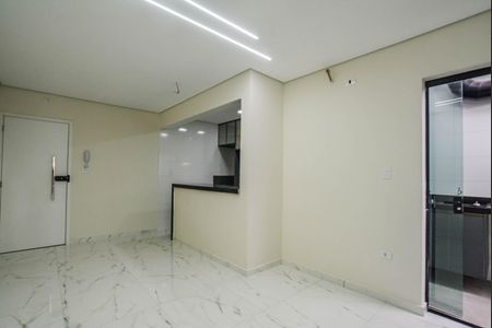 Sala de apartamento à venda com 3 quartos, 90m² em Vila Scarpelli, Santo André