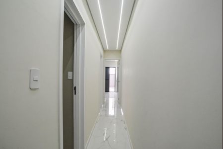 Apartamento à venda com 90m², 3 quartos e 2 vagasCorredor