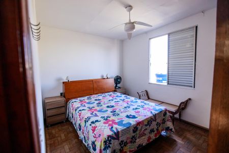 Quarto 1 de apartamento para alugar com 2 quartos, 69m² em Padre Eustáquio, Belo Horizonte