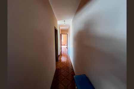 Corredor Quartos de casa à venda com 3 quartos, 125m² em Vila Ester (zona Norte), São Paulo