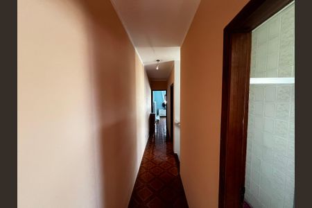 Corredor Quartos de casa à venda com 3 quartos, 125m² em Vila Ester (zona Norte), São Paulo