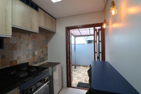 Casa de condomínio à venda com 50m², 2 quartos e 2 vagasCozinha