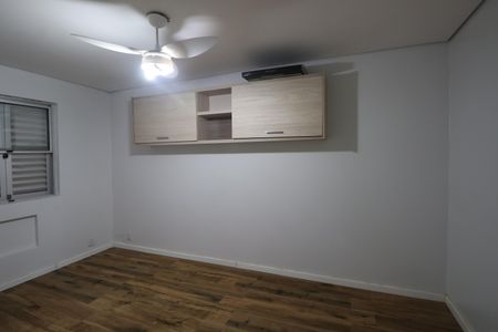 Casa de condomínio à venda com 50m², 2 quartos e 2 vagasQuarto 2