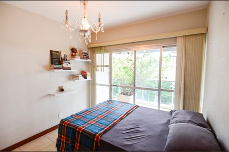 Apartamento à venda com 167m², 3 quartos e 2 vagasQuarto 1