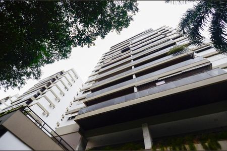 Apartamento à venda com 167m², 3 quartos e 2 vagasFachada