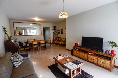 Sala de apartamento à venda com 3 quartos, 167m² em Grajaú, Rio de Janeiro
