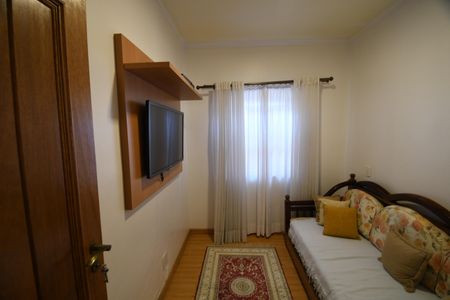 Casa à venda com 207m², 4 quartos e 2 vagasQuarto 3