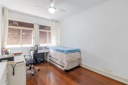 Apartamento à venda com 150m², 3 quartos e 1 vagaQuarto 2