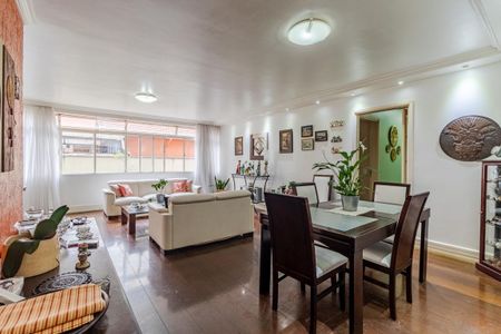 Apartamento à venda com 150m², 3 quartos e 1 vagaSala