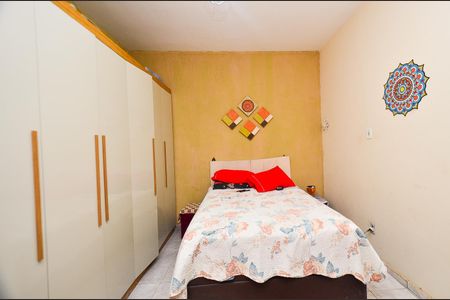 Casa à venda com 170m², 4 quartos e 3 vagas Casa à venda com 170m², 4 quartos e 3 vagas Suíte 1 - Edícula