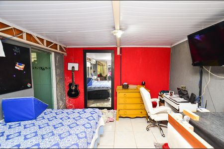 Casa à venda com 170m², 4 quartos e 3 vagas Casa à venda com 170m², 4 quartos e 3 vagasSuíte 2 - Edícula