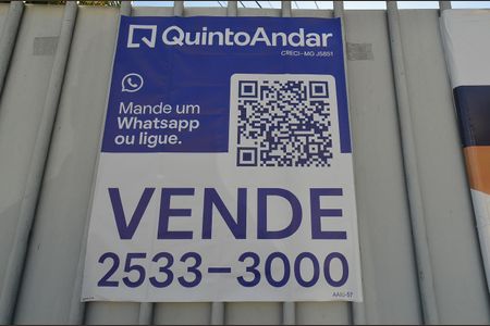 Casa à venda com 170m², 4 quartos e 3 vagas Casa à venda com 170m², 4 quartos e 3 vagasPlaca Instalada 14-08-25 - AAIU-57