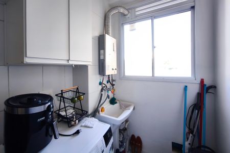 Apartamento à venda com 67m², 2 quartos e 1 vagaÁrea de Serviço