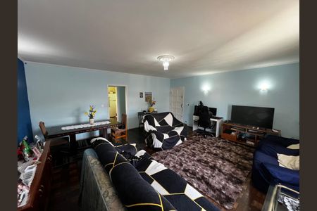 Sala de casa à venda com 4 quartos, 200m² em Jardim Franca, São Paulo