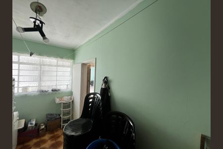 Casa à venda com 200m², 4 quartos e 4 vagasDespensa