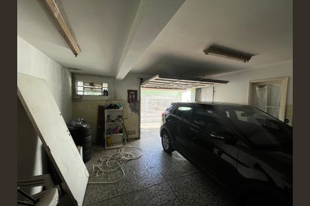 Casa à venda com 200m², 4 quartos e 4 vagasGaragem
