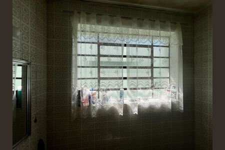 Casa à venda com 200m², 4 quartos e 4 vagasBanheiro