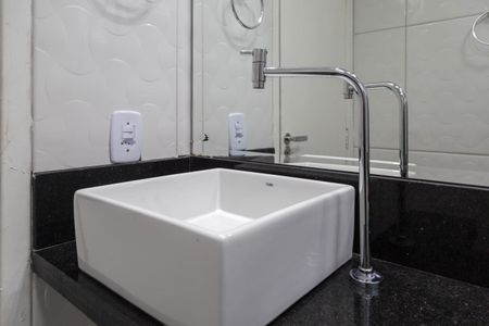 Apartamento para alugar com 43m², 2 quartos e 1 vagaBanheiro