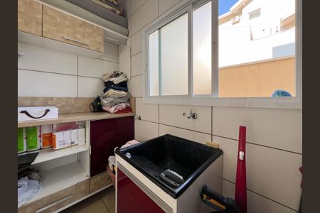Casa de condomínio para alugar com 260m², 3 quartos e 4 vagas Casa de condomínio para alugar com 260m², 3 quartos e 4 vagasÁrea de Serviço