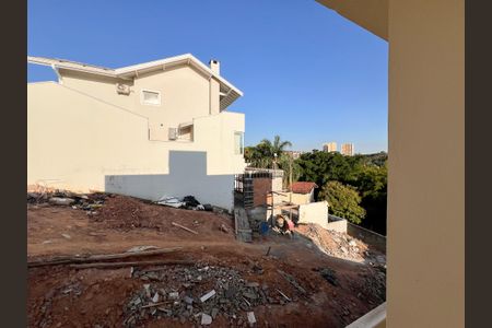 Casa de condomínio para alugar com 260m², 3 quartos e 4 vagas Casa de condomínio para alugar com 260m², 3 quartos e 4 vagasVista da Suíte 1