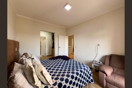 Casa de condomínio para alugar com 260m², 3 quartos e 4 vagas Casa de condomínio para alugar com 260m², 3 quartos e 4 vagasSuíte 2