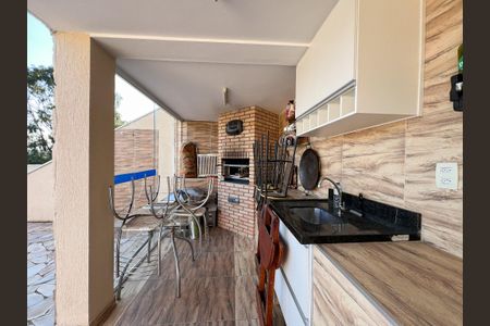 Casa de condomínio para alugar com 260m², 3 quartos e 4 vagas Casa de condomínio para alugar com 260m², 3 quartos e 4 vagasChurrasqueira