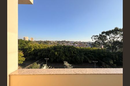 Casa de condomínio para alugar com 260m², 3 quartos e 4 vagas Casa de condomínio para alugar com 260m², 3 quartos e 4 vagasVista da Suíte 3